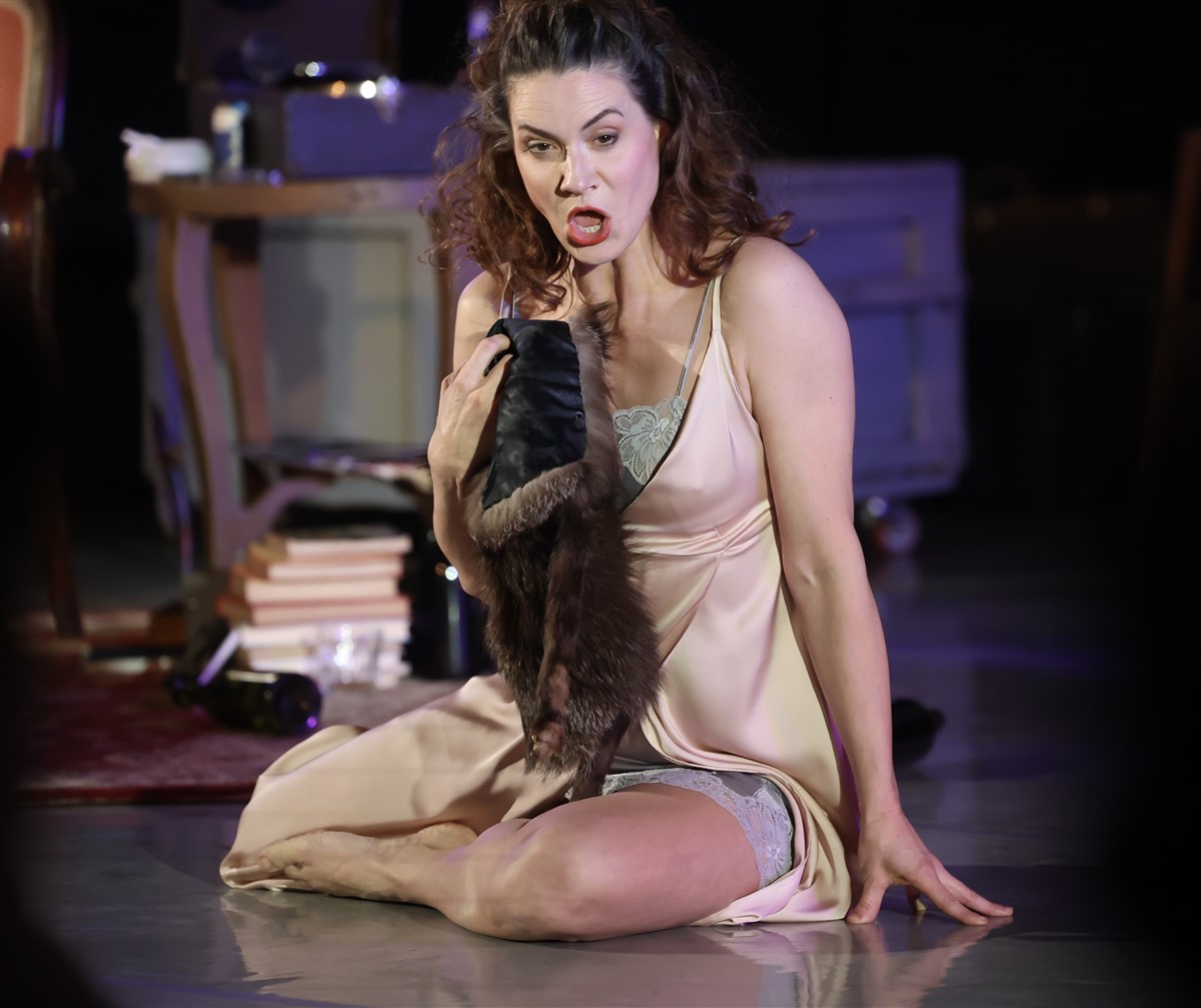 Снимка: АЛМА / ALMA Monodrama by Lyubomir Denev