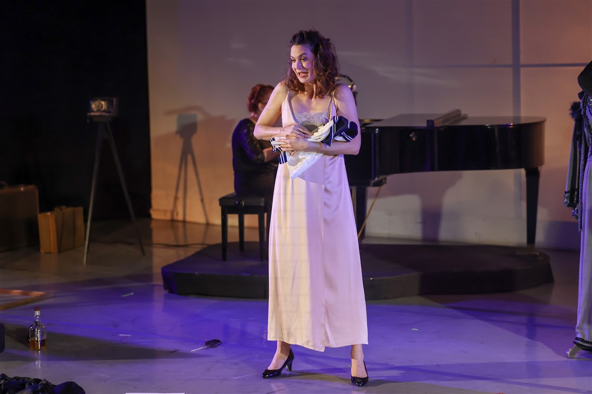 Снимка: АЛМА / ALMA Monodrama by Lyubomir Denev