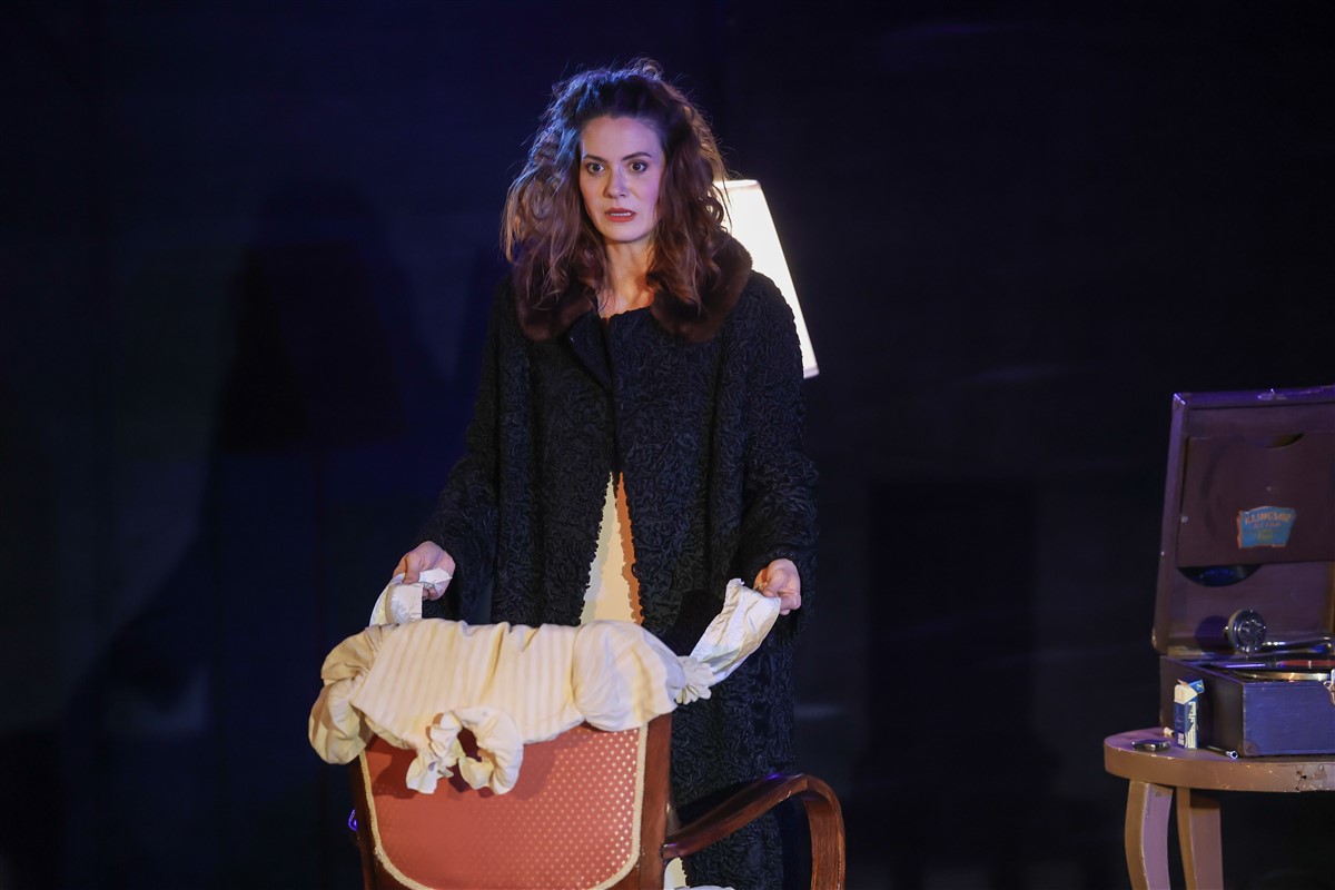 Снимка: АЛМА / ALMA Monodrama by Lyubomir Denev