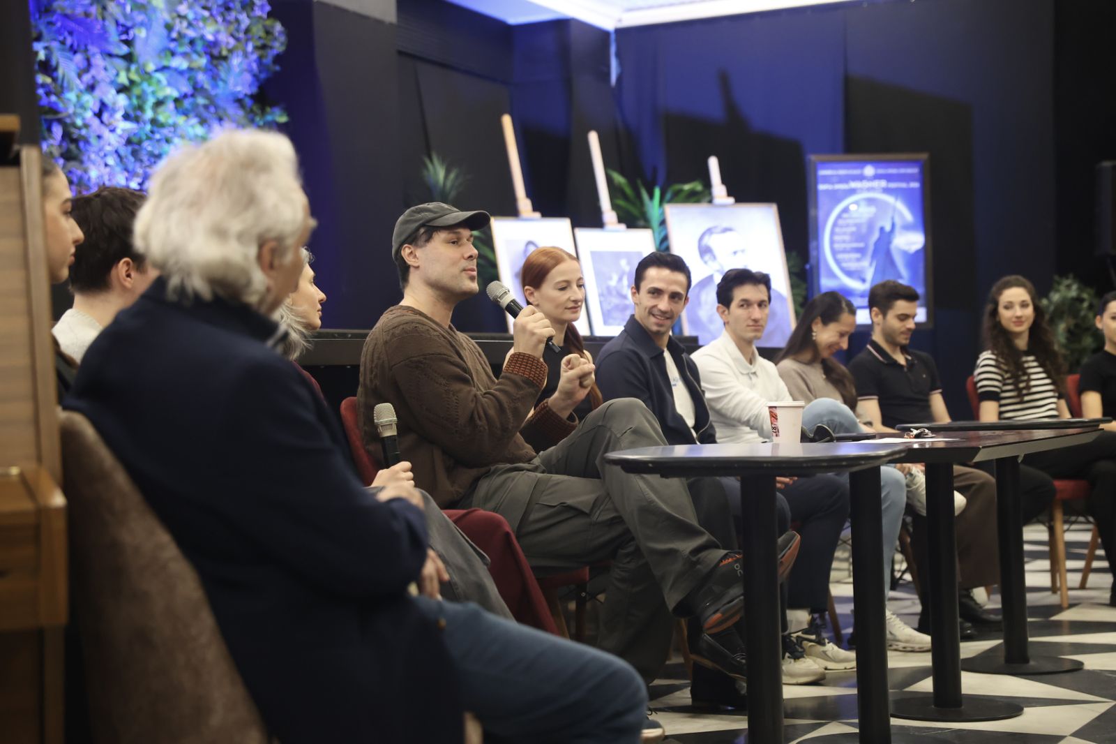 Снимка: Пресконференция по повод премиерата на балета "Гордост и предразсъдъци"