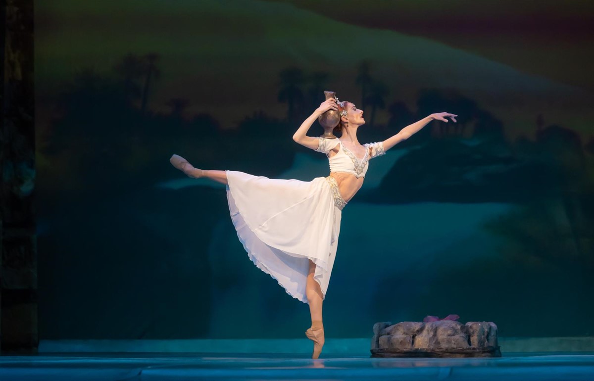 Снимка: „Балетен артист на годината” е Марта Петкова