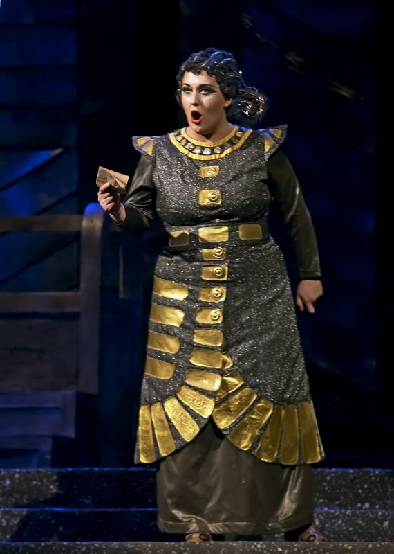 Снимка: „Певица на годината” е Габриела Георгиева