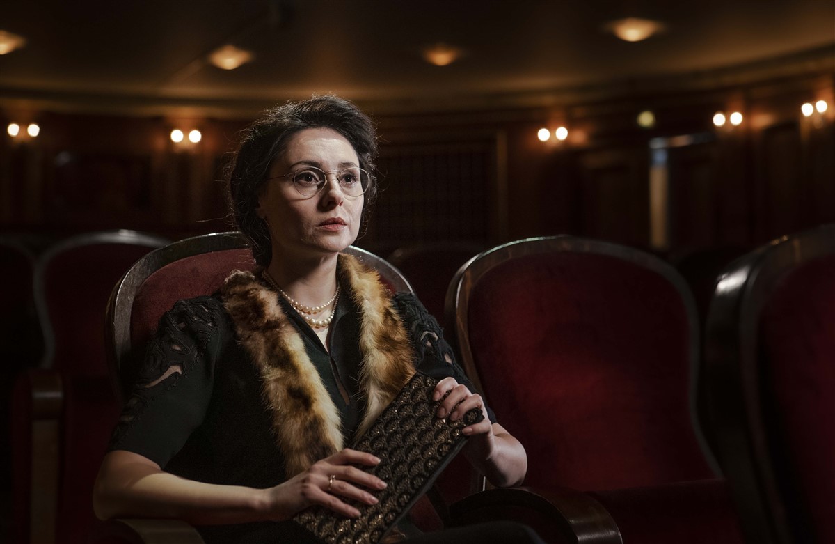 Снимка: ЖИВОТ СТРАШЕН И ВСЕ ПАК МНОГО ХУБАВ