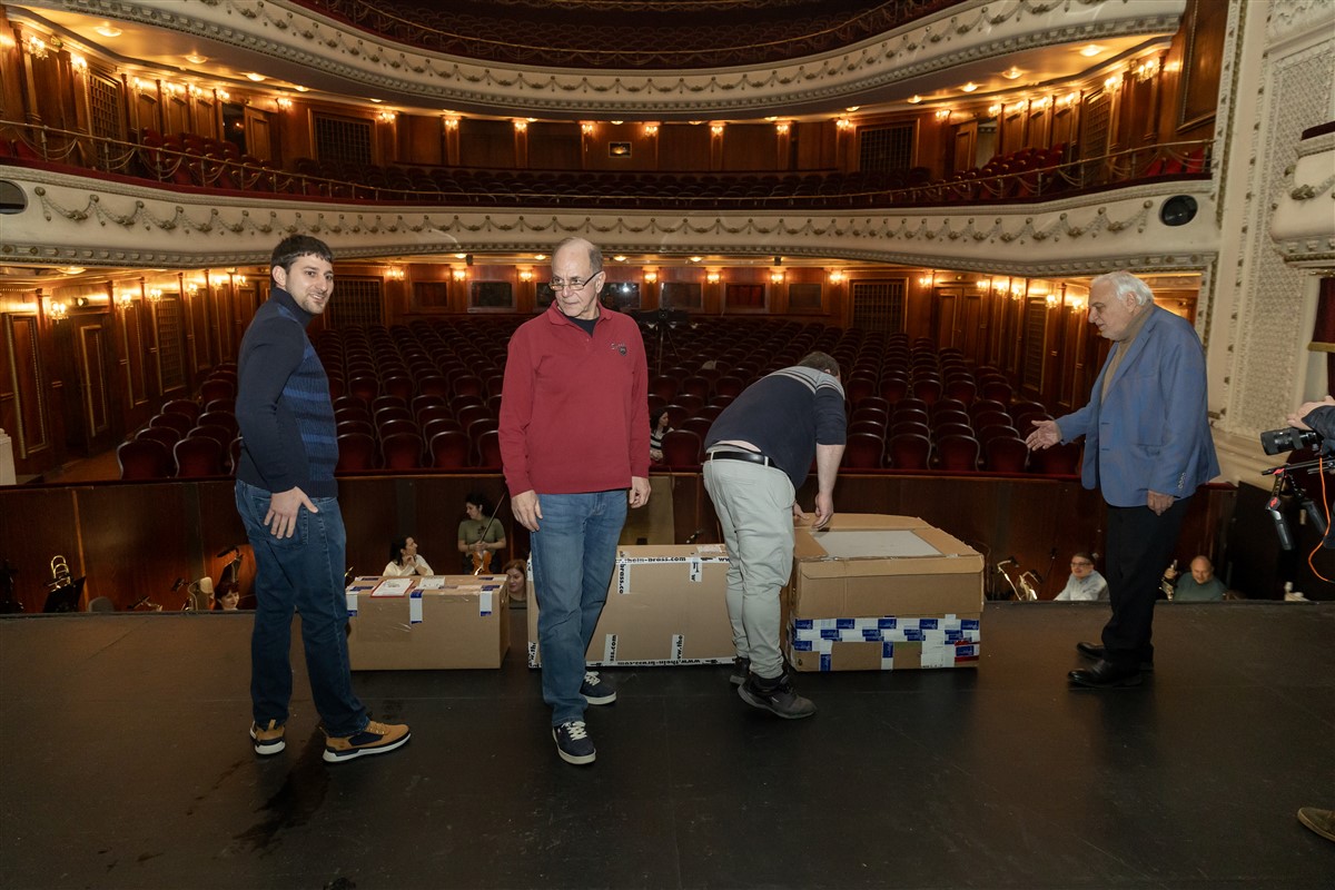 Photo: Нови инструменти за оркестъра на Софийската опера