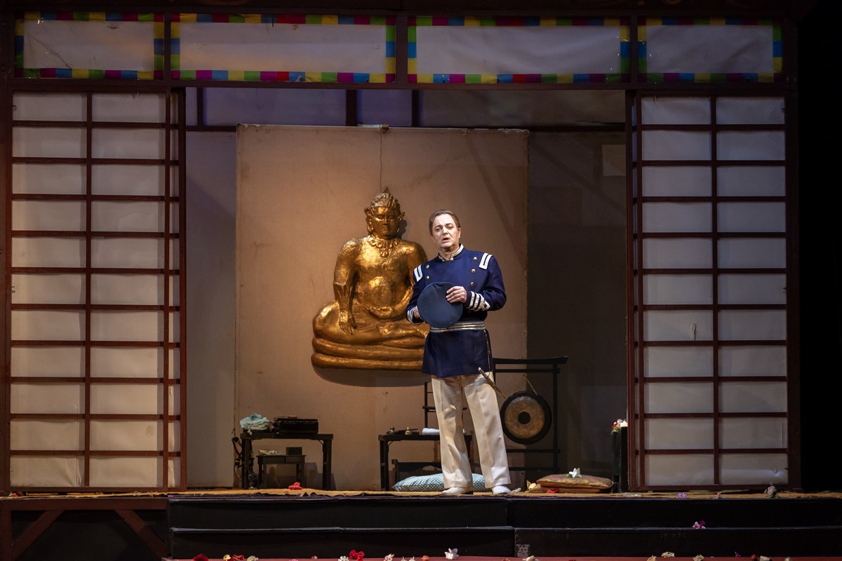 Снимка: "Мадам Бътерфлай" от Джакомо Пучини