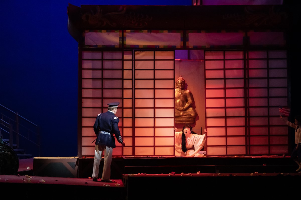 Снимка: "Мадам Бътерфлай" от Джакомо Пучини