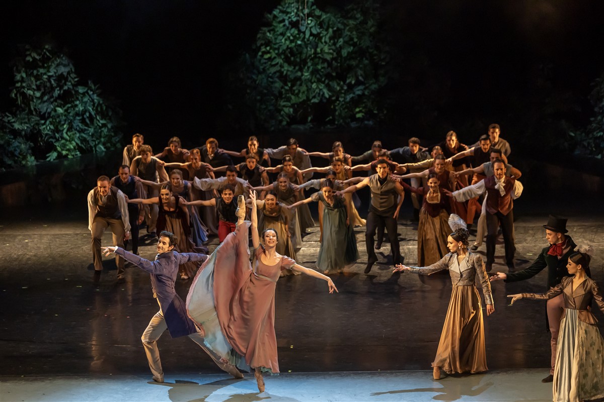 Photo: ГОРДОСТ И ПРЕДРАЗСЪДЪЦИ / PRIDE AND PREJUDICE