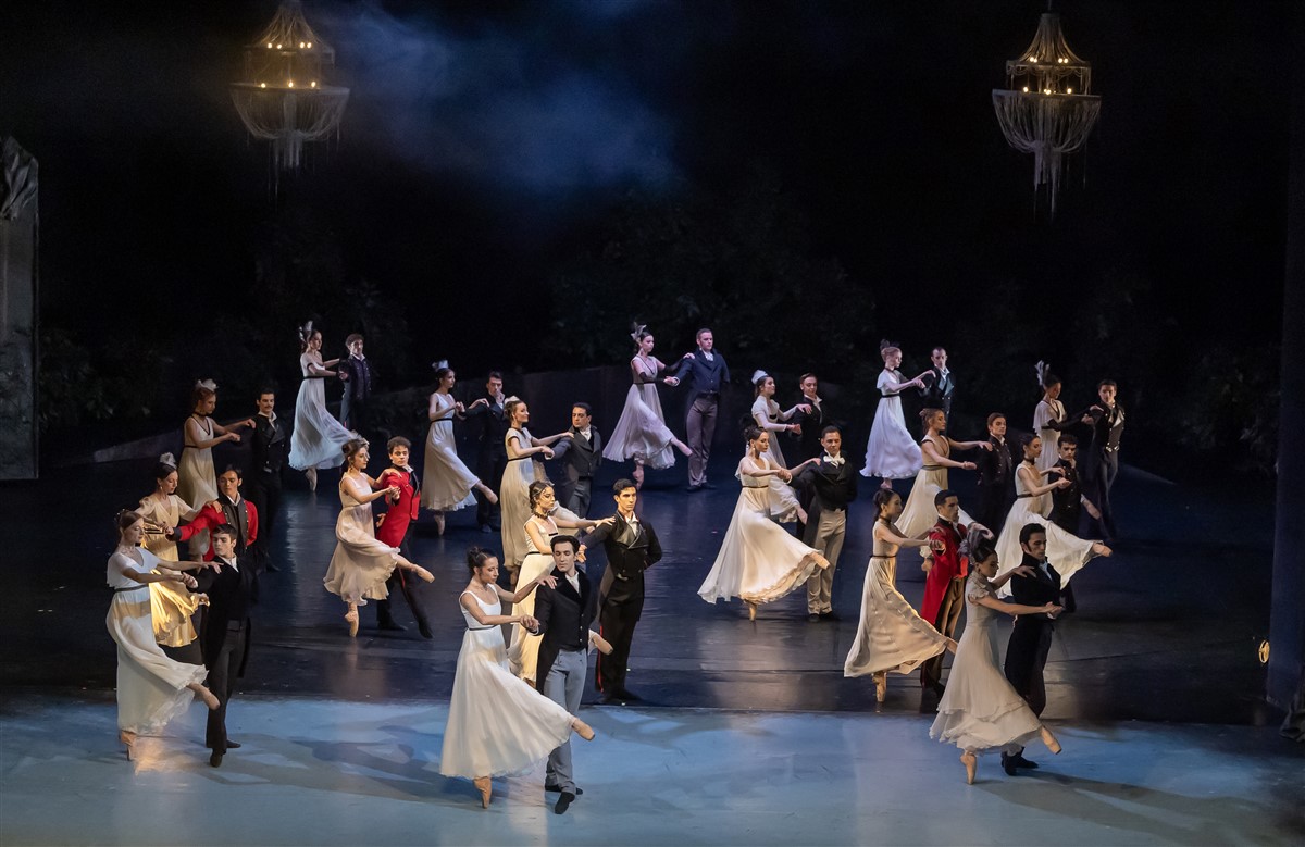 Photo: ГОРДОСТ И ПРЕДРАЗСЪДЪЦИ / PRIDE AND PREJUDICE