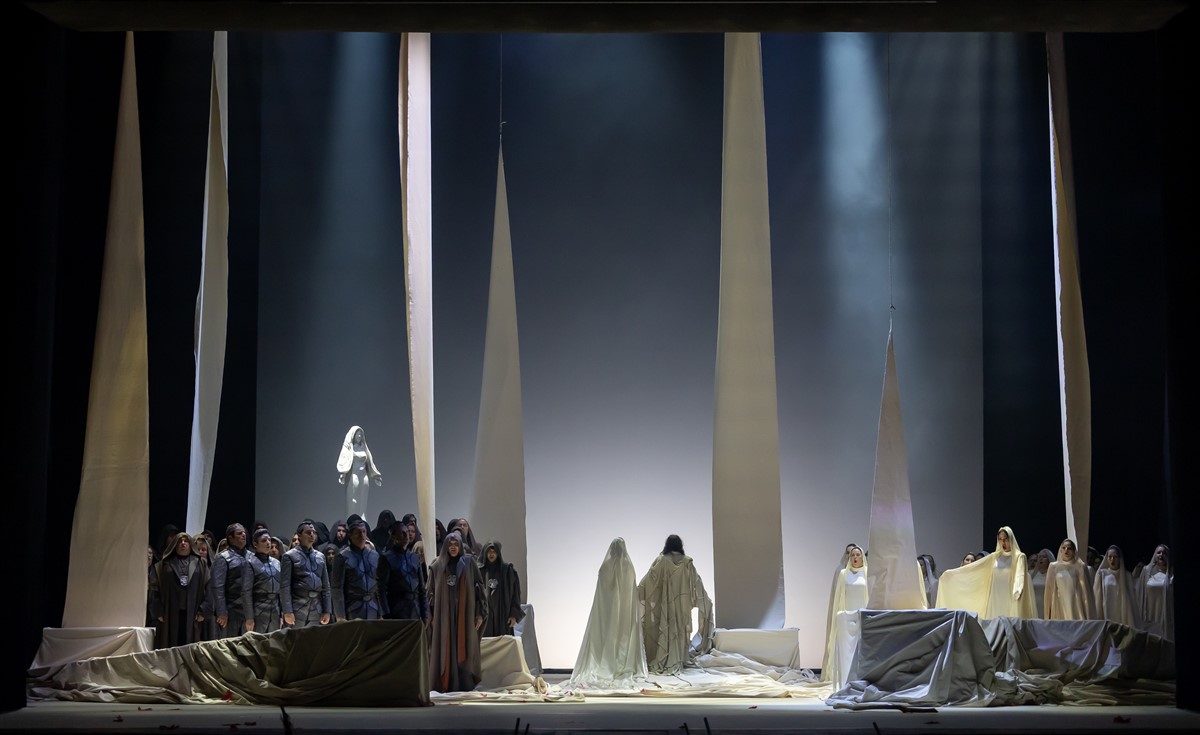 Снимка: ТАНХОЙЗЕР / TANNHÄUSER Opera by Richard Wagner