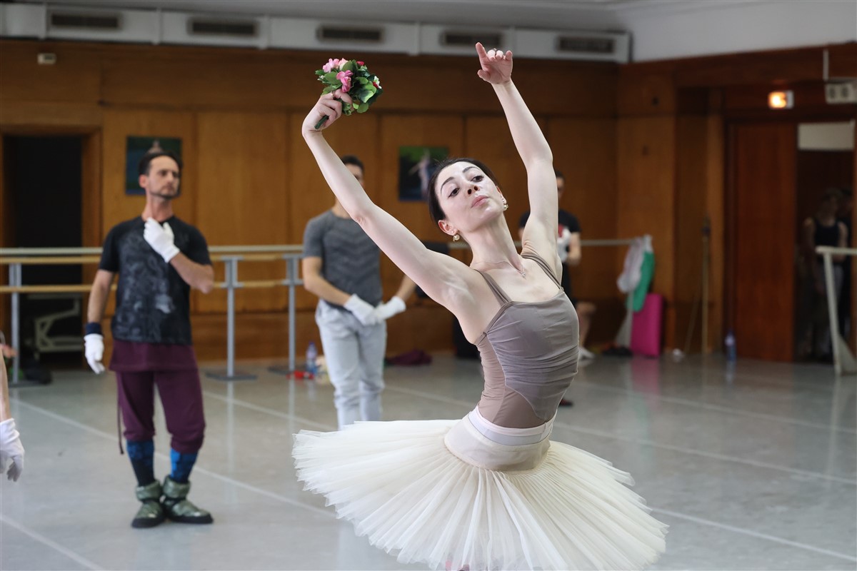 Снимка: Световнопризнатата примабалерина Мая Макатели