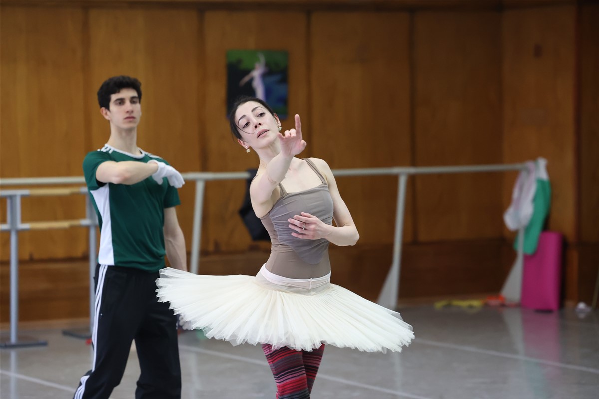 Снимка: Световнопризнатата примабалерина Мая Макатели