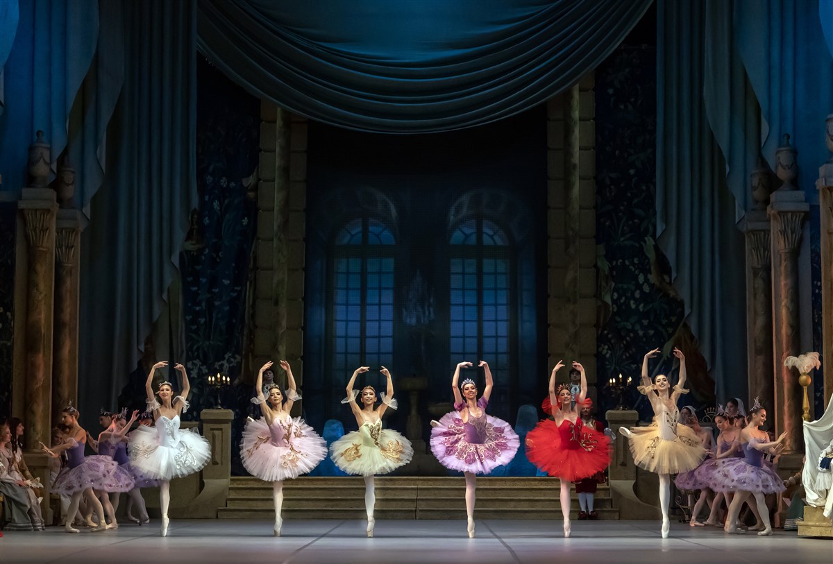 Снимка: СПЯЩАТА КРАСАВИЦА / SLEEPING BEAUTY Ballet by Pyotr Ilyich Tchaikovsky