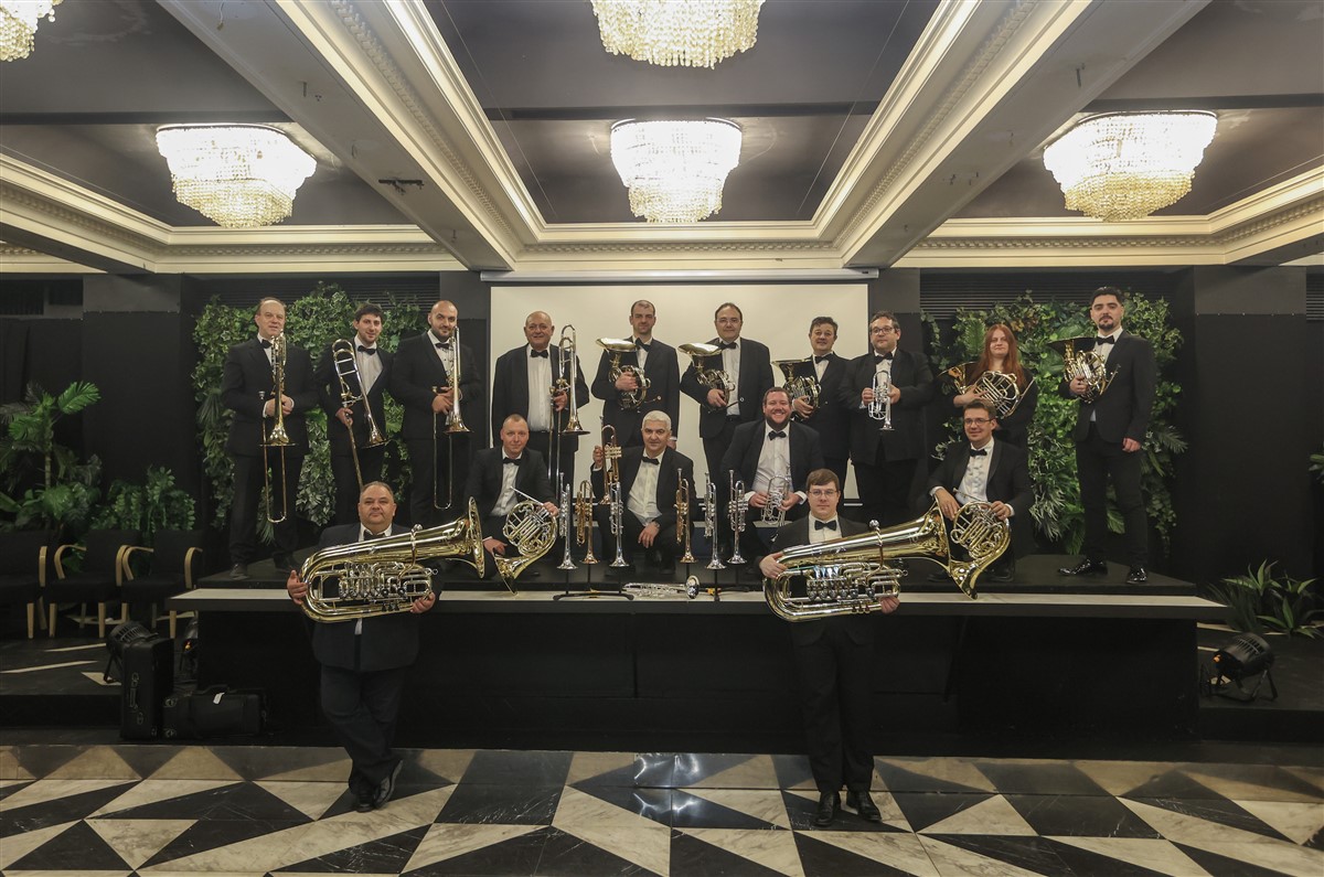 Снимка: Новите медни духови инструменти