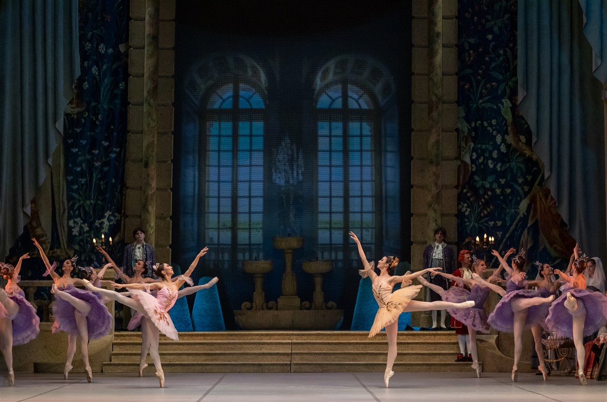 Photo: СПЯЩАТА КРАСАВИЦА / SLEEPING BEAUTY Ballet by Pyotr Ilyich Tchaikovsky
