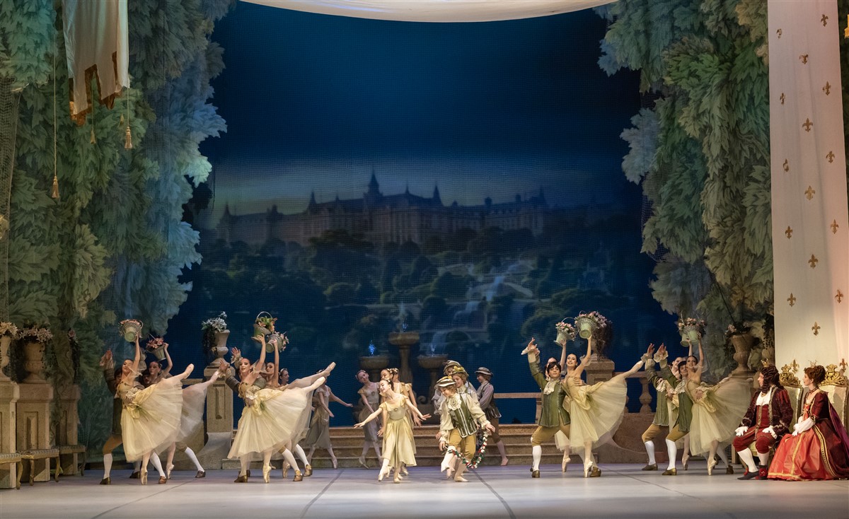 Photo: СПЯЩАТА КРАСАВИЦА / SLEEPING BEAUTY Ballet by Pyotr Ilyich Tchaikovsky