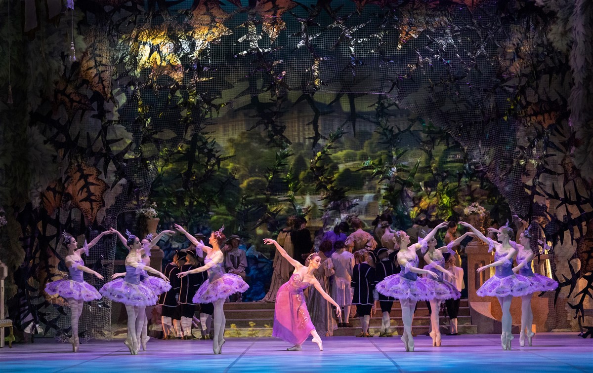 Photo: СПЯЩАТА КРАСАВИЦА / SLEEPING BEAUTY Ballet by Pyotr Ilyich Tchaikovsky