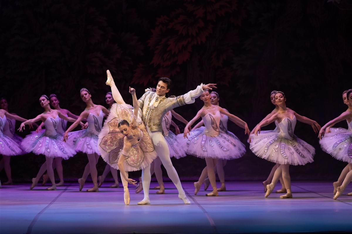 Photo: СПЯЩАТА КРАСАВИЦА / SLEEPING BEAUTY Ballet by Pyotr Ilyich Tchaikovsky