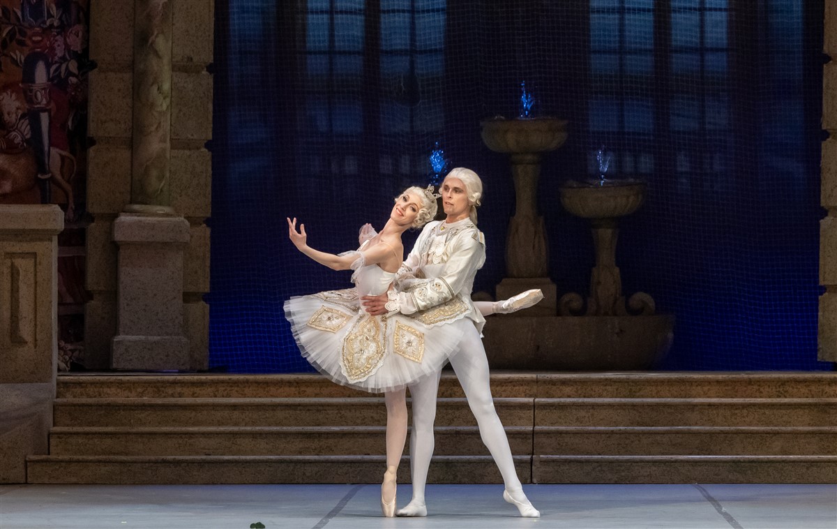 Photo: СПЯЩАТА КРАСАВИЦА / SLEEPING BEAUTY Ballet by Pyotr Ilyich Tchaikovsky