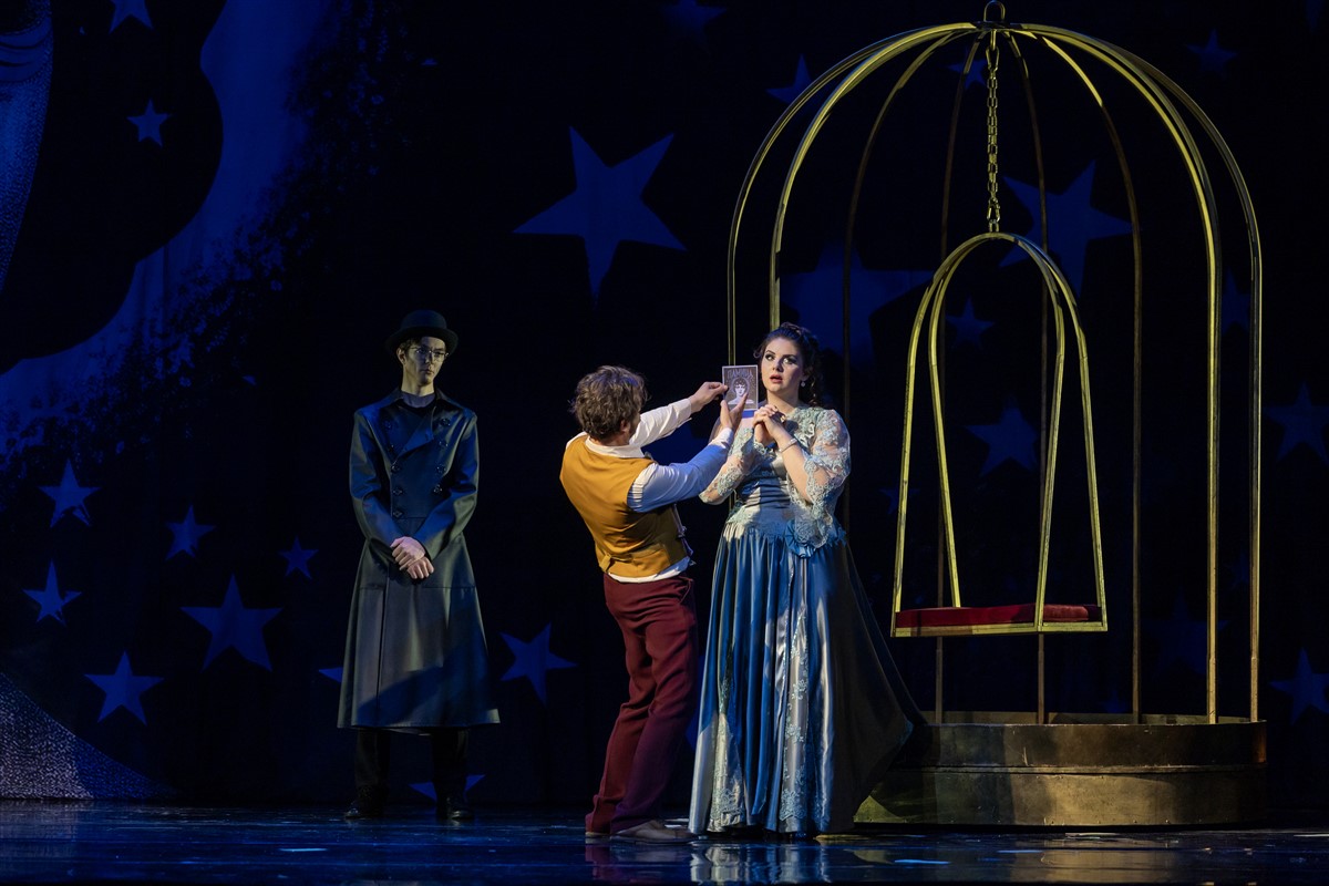 Снимка: ВЪЛШЕБНАТА ФЛЕЙТА / DIE ZAUBERFLÖTE Opera by Wolfgang Amadeus Mozart