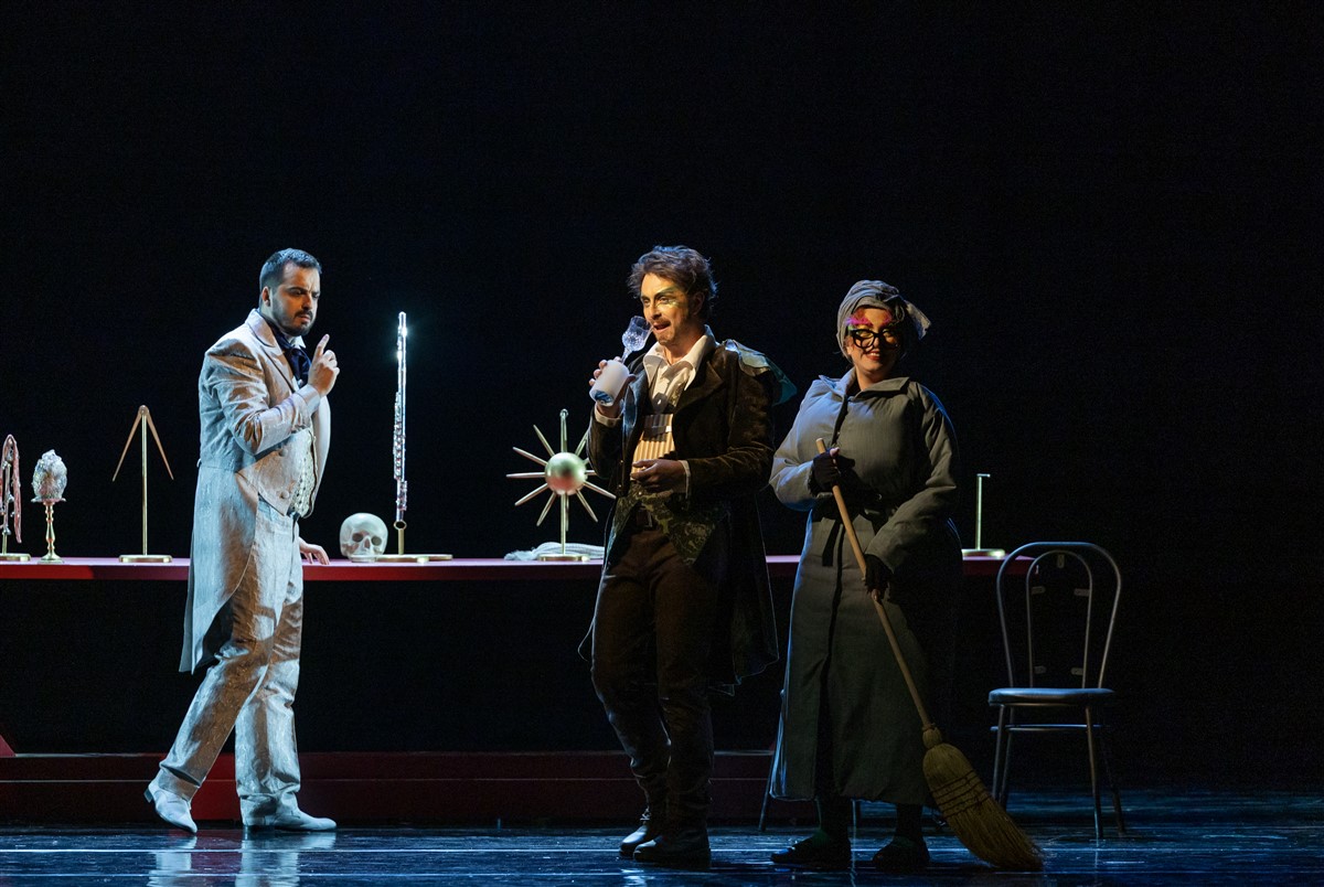 Снимка: ВЪЛШЕБНАТА ФЛЕЙТА / DIE ZAUBERFLÖTE Opera by Wolfgang Amadeus Mozart