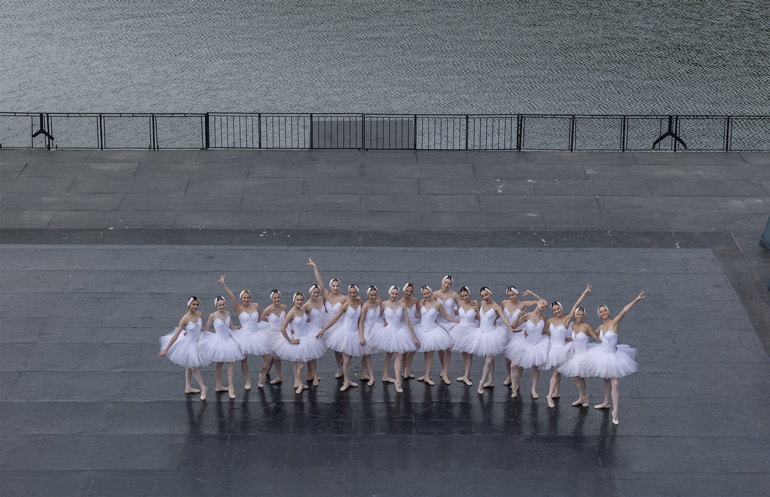 An inspiring greeting from the Sofia Opera Ballet to the millions of "Giro d’Italia" viewers! 🩰🚴‍♂️