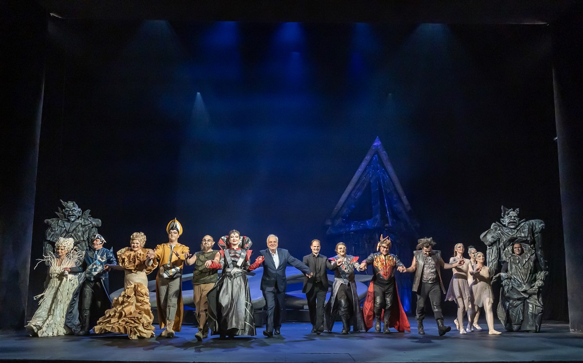 🔥 Final applause and bows after the wonderful performance of Das Rheingold