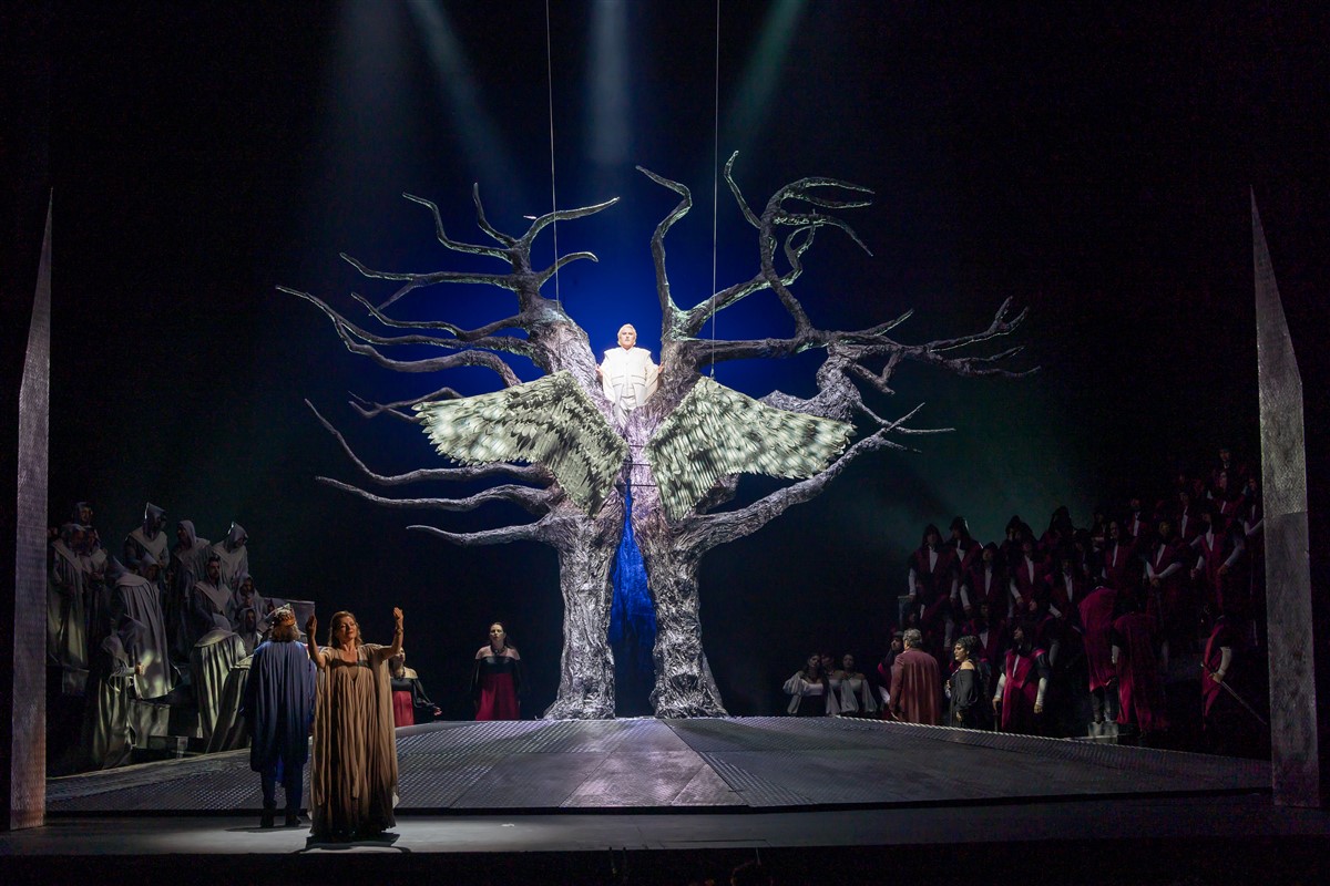 Снимка: ЛОЕНГРИН / LOHENGRIN Richard Wagner