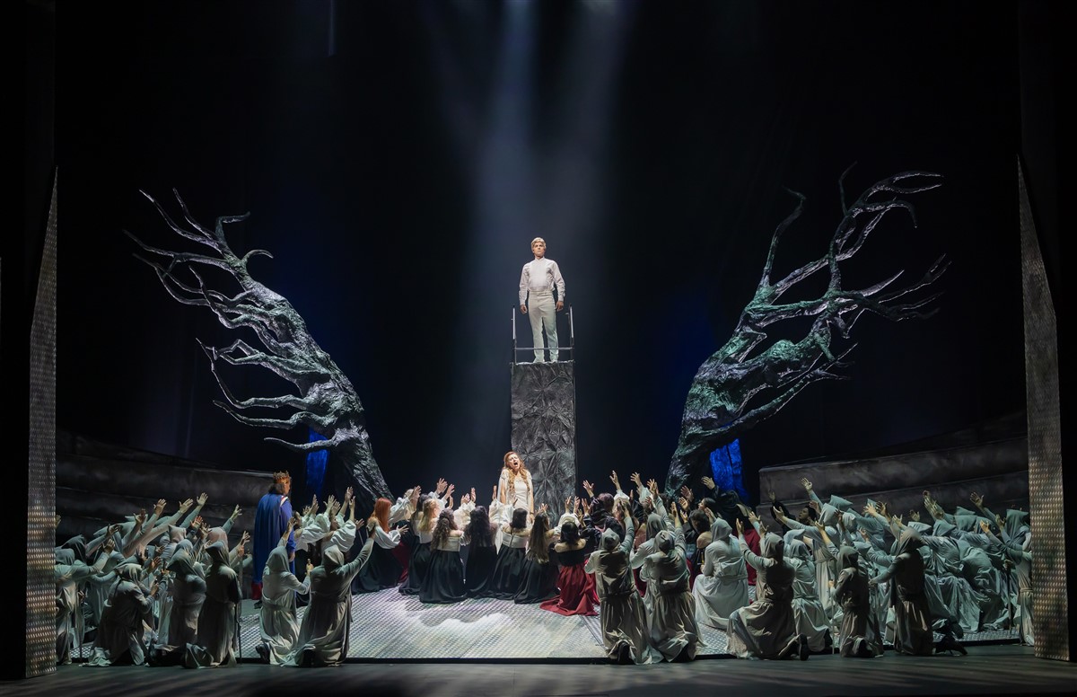 Снимка: ЛОЕНГРИН / LOHENGRIN Richard Wagner