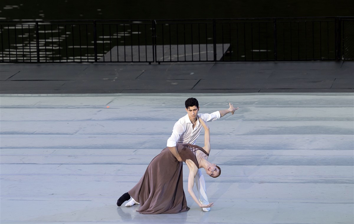 Снимка: ЗОРБА ГЪРКЪТ / ZORBA THE GREEK Ballet by Mikis Theodorakis