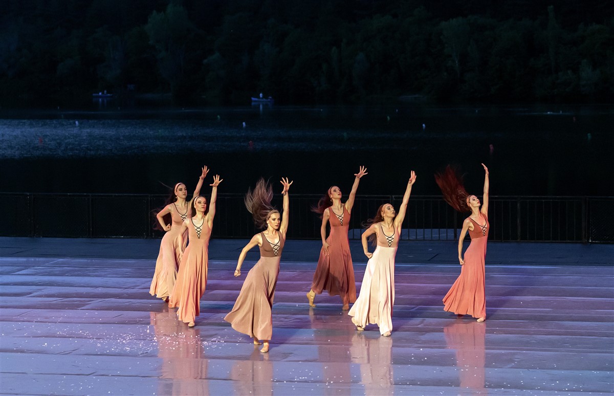 Снимка: ЗОРБА ГЪРКЪТ / ZORBA THE GREEK Ballet by Mikis Theodorakis
