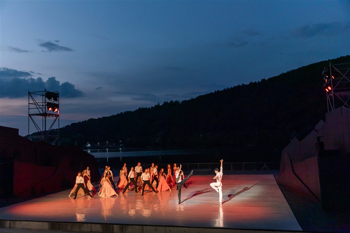 Снимка: ЗОРБА ГЪРКЪТ / ZORBA THE GREEK Ballet by Mikis Theodorakis
