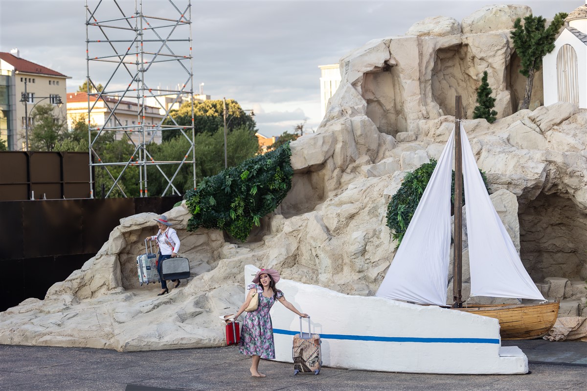 Снимка: MAMMA MIA! - ОПЕРА НА ПЛОЩАДА - пл. "Св.Александър Невски"