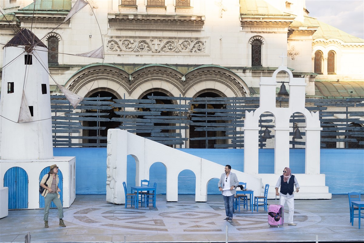 Снимка: MAMMA MIA! - ОПЕРА НА ПЛОЩАДА - пл. "Св.Александър Невски"