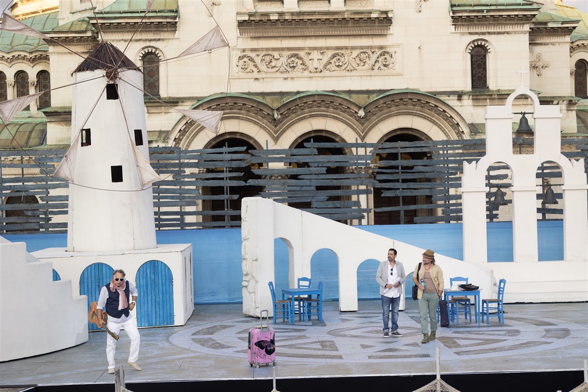 Снимка: MAMMA MIA! - ОПЕРА НА ПЛОЩАДА - пл. "Св.Александър Невски"
