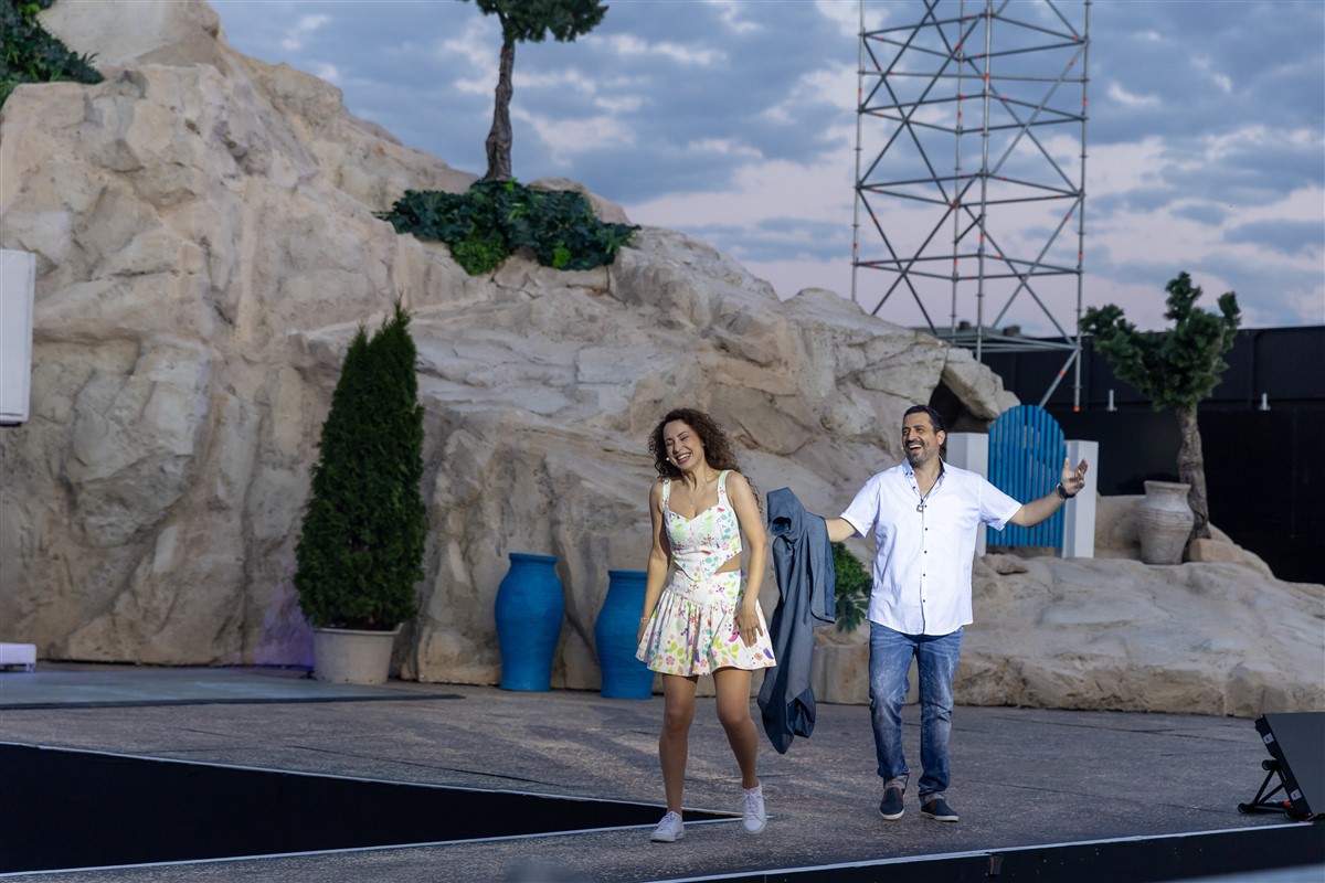 Снимка: MAMMA MIA! - ОПЕРА НА ПЛОЩАДА - пл. "Св.Александър Невски"