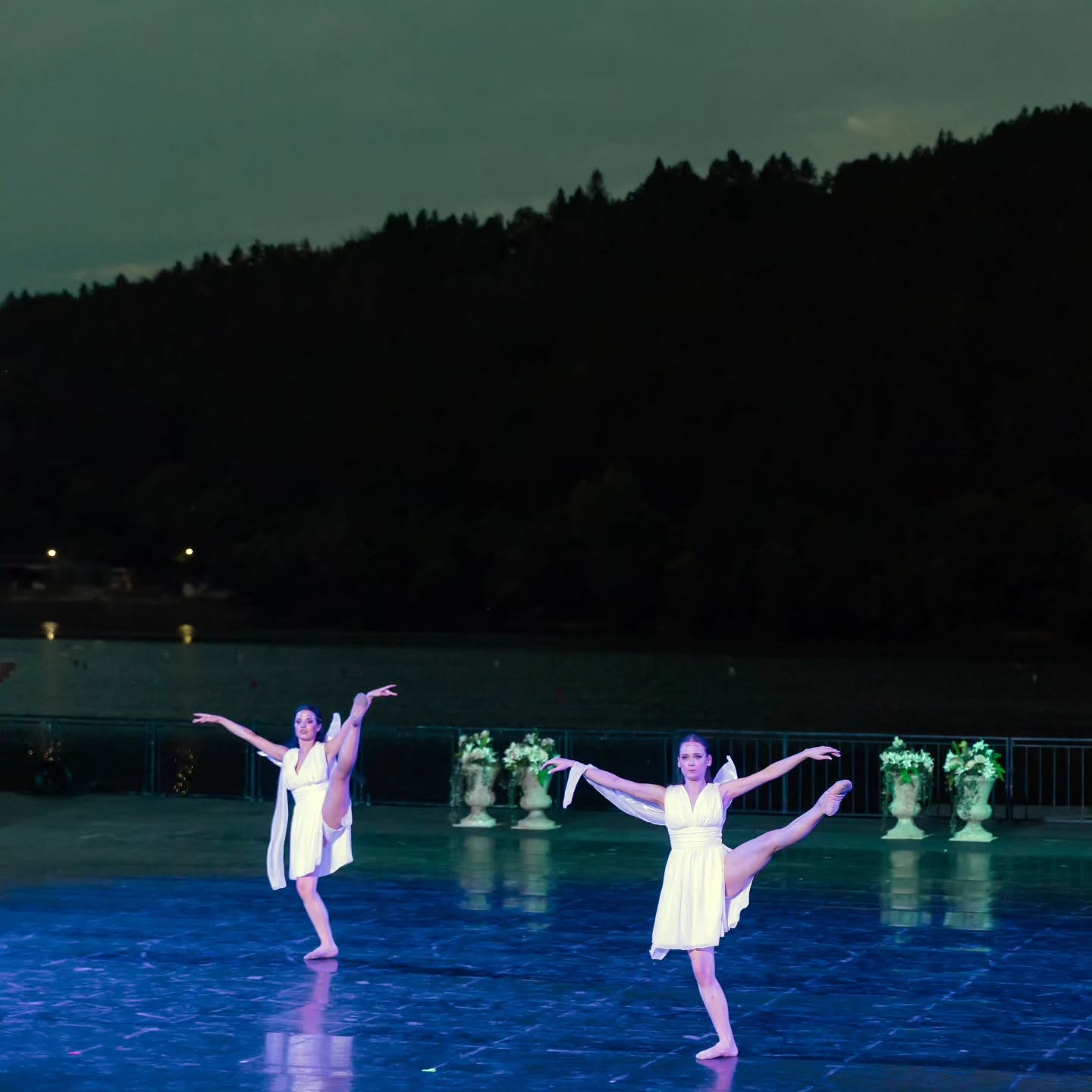 Снимка: СЪН В ЛЯТНА НОЩ - A Midsummer Night's Dream - William Shakespeare. Ballet by Felix Mendelssohn