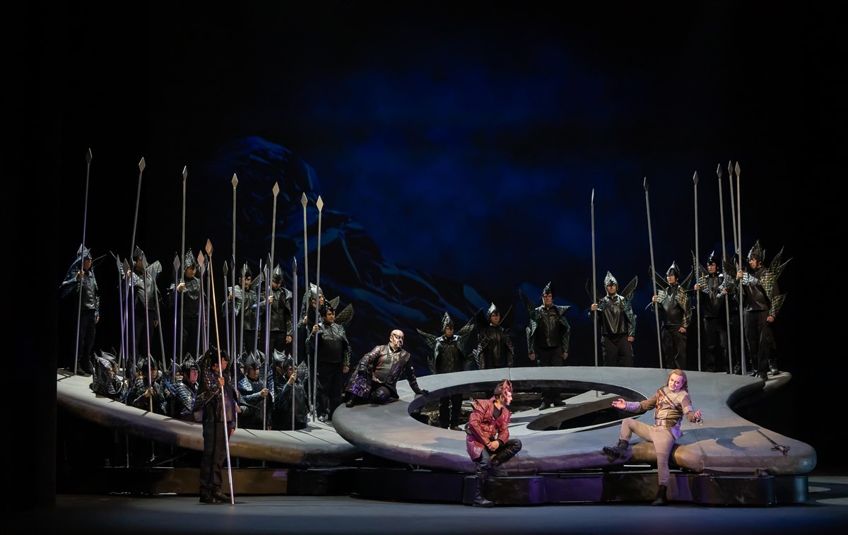 Снимка: ЗАЛЕЗЪТ НА БОГОВЕТЕ / GÖTTERDÄMMERUNG Opera by Richard Wagner