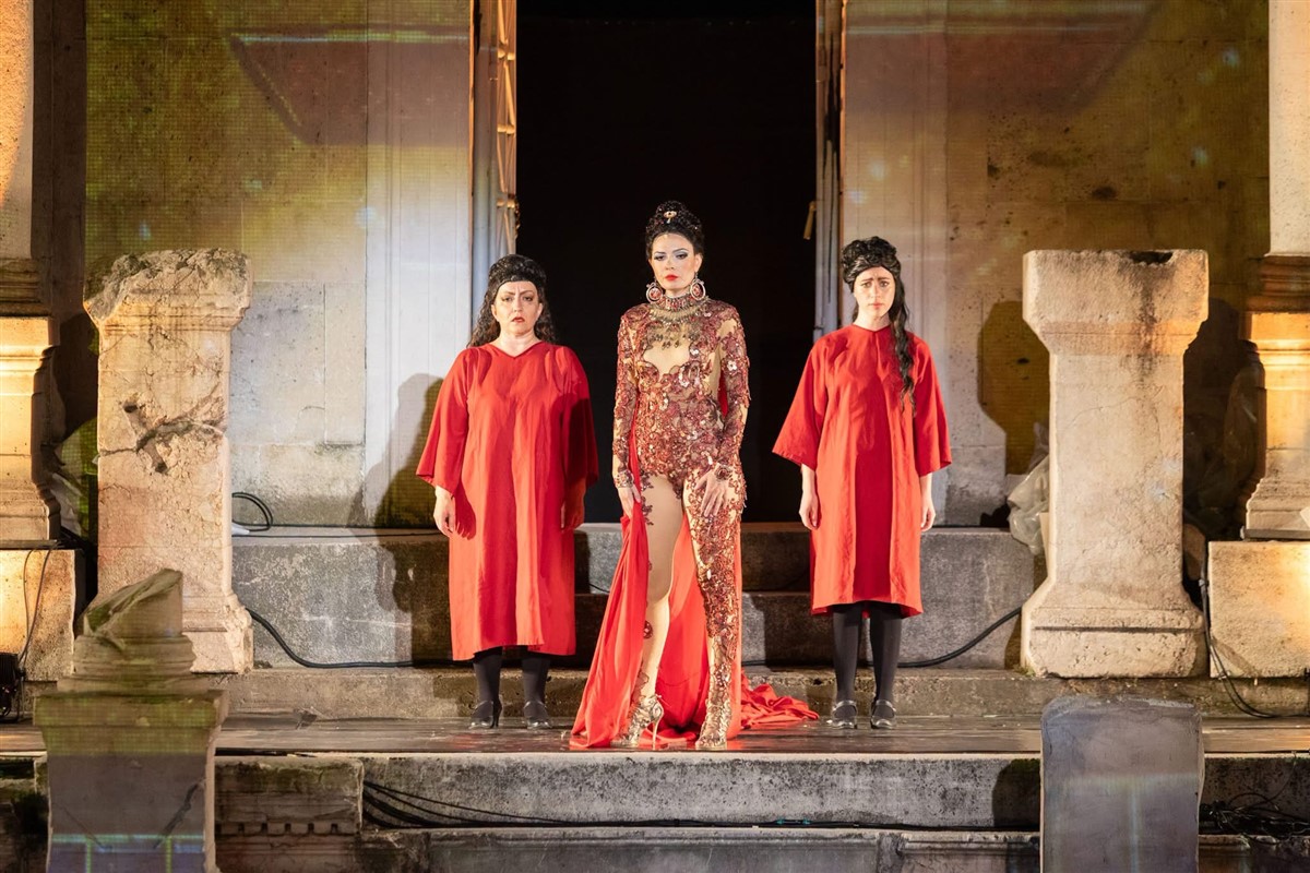 Снимка: СЕМИРАМИДА / SEMIRAMIDE Opera by Gioachino Rossini
