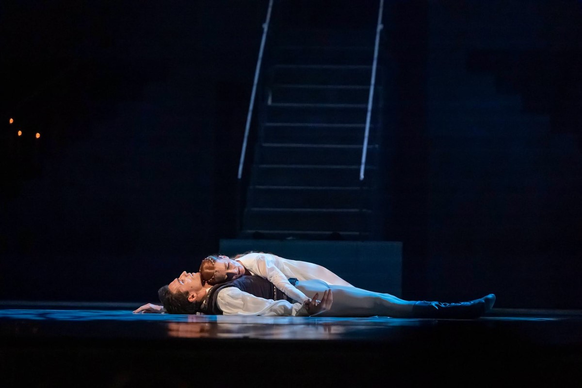 Снимка: РОМЕО И ЖУЛИЕТА / ROMЕ́O ET JULIETTE Ballet by Sergei Prokofiev