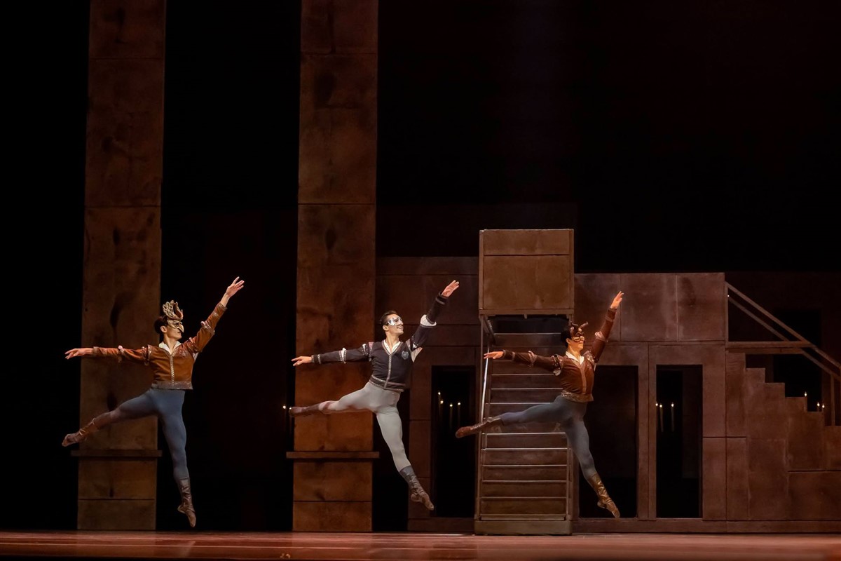 Снимка: РОМЕО И ЖУЛИЕТА / ROMЕ́O ET JULIETTE Ballet by Sergei Prokofiev