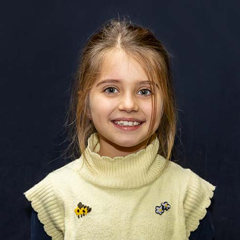 Никол Веселинова