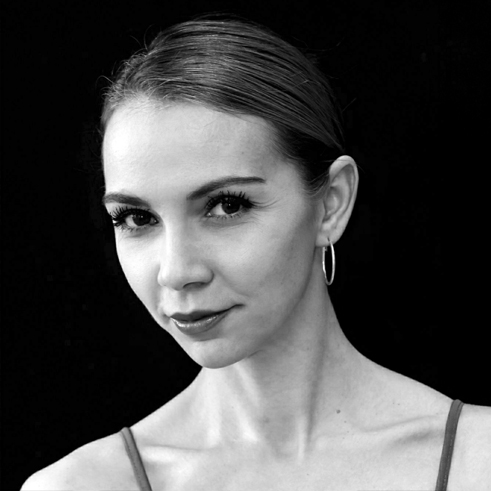 Марина Маринова