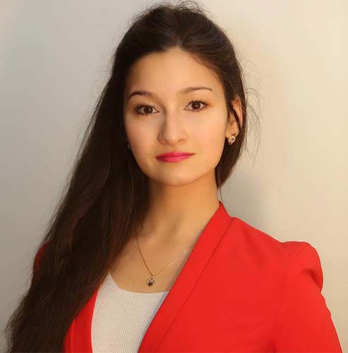 Айла Добрева