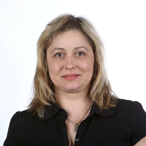 Риолина Топалова